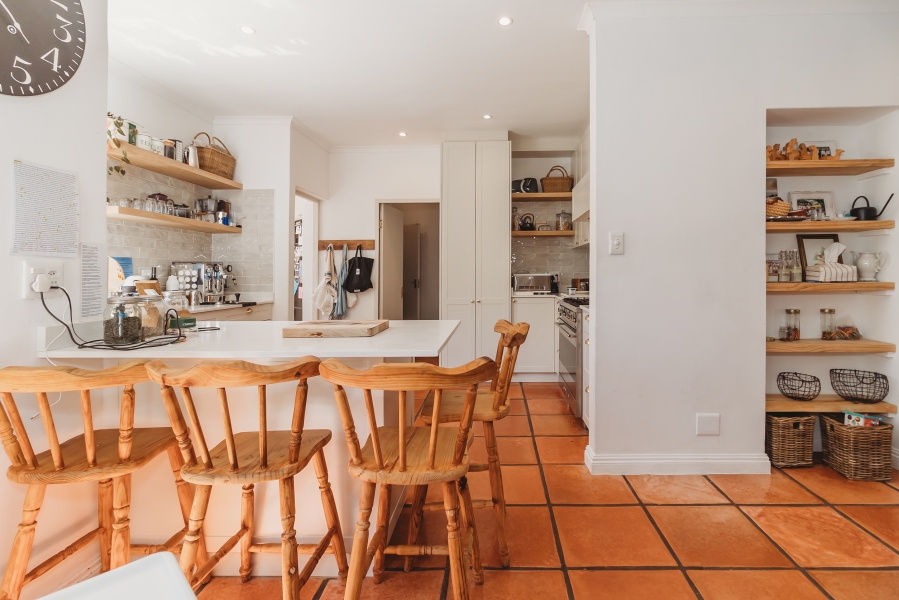 4 Bedroom Property for Sale in Heatherlands Western Cape